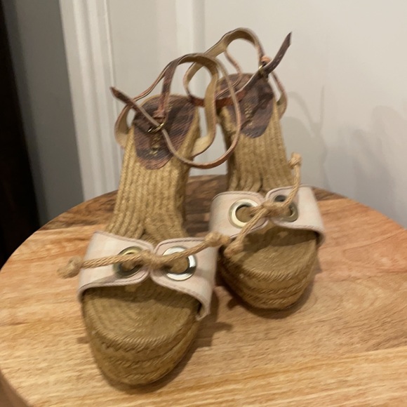 Burberry espadrilles wedges - Picture 2 of 7